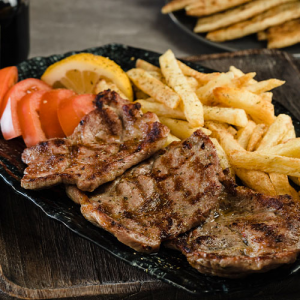 Μπριζολάκια χοιρινά μερίδα