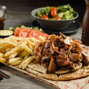 Γύρος κοτόπουλο μερίδα 150γρ.